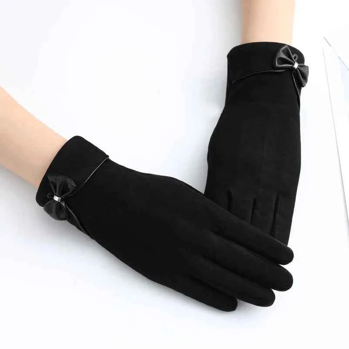 Chic Blush Bow Gloves for Stylish Elegance Black