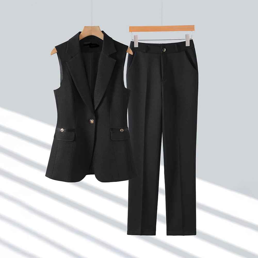 Women's Sleeveless Blazer and Pants Set