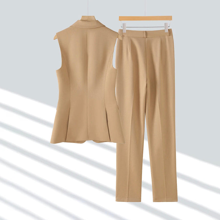 Ensemble blazer sans manches et pantalon pour femme