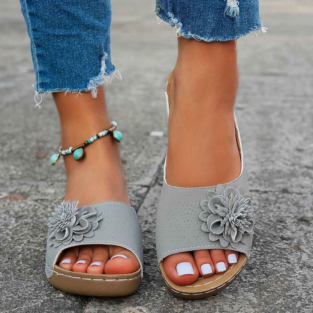 Comfortable Women's Slide Sandals with Orthopedic Support Gray