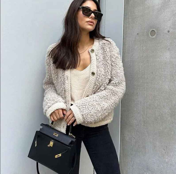 Cozy Women's Teddy Coat - Modern and Comfortable