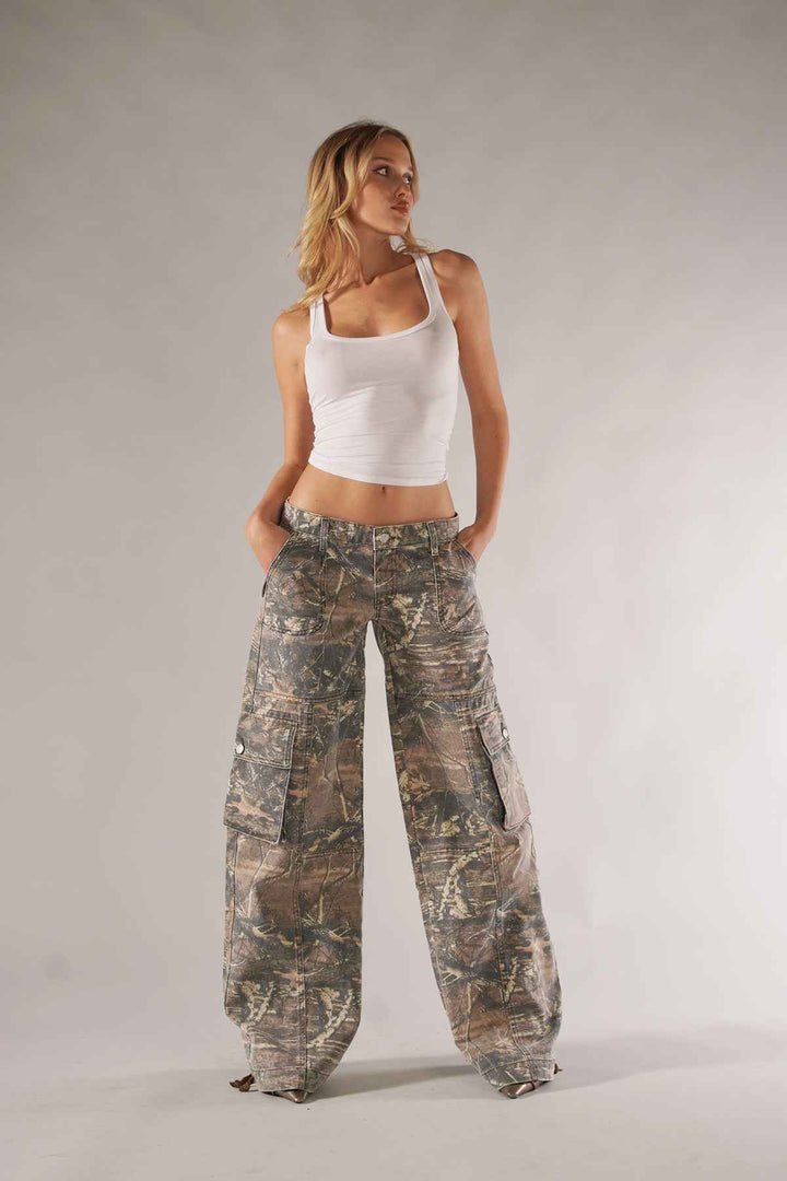 Women's Relaxed Fit Cargo Pants - Comfortable Outdoor Design with Multiple Pockets