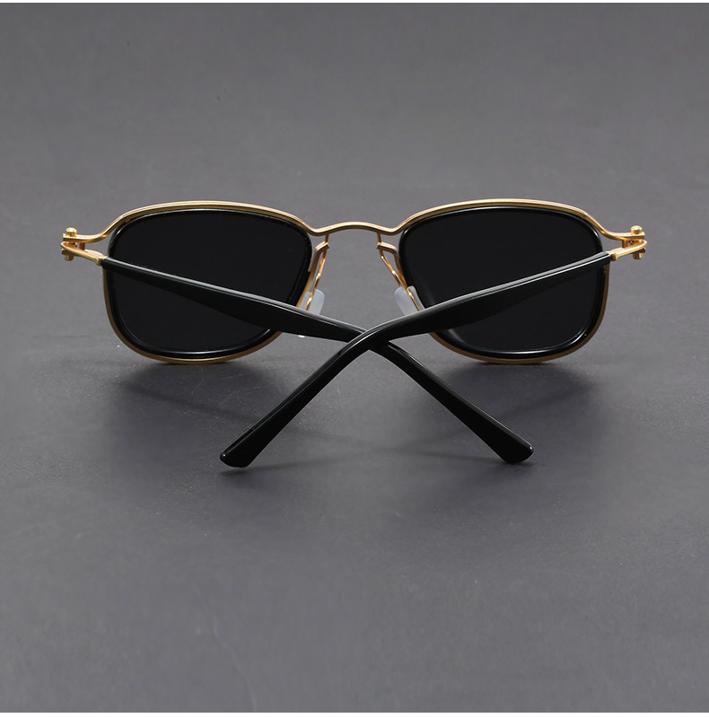 Chic Square Sunglasses for Stylish Look