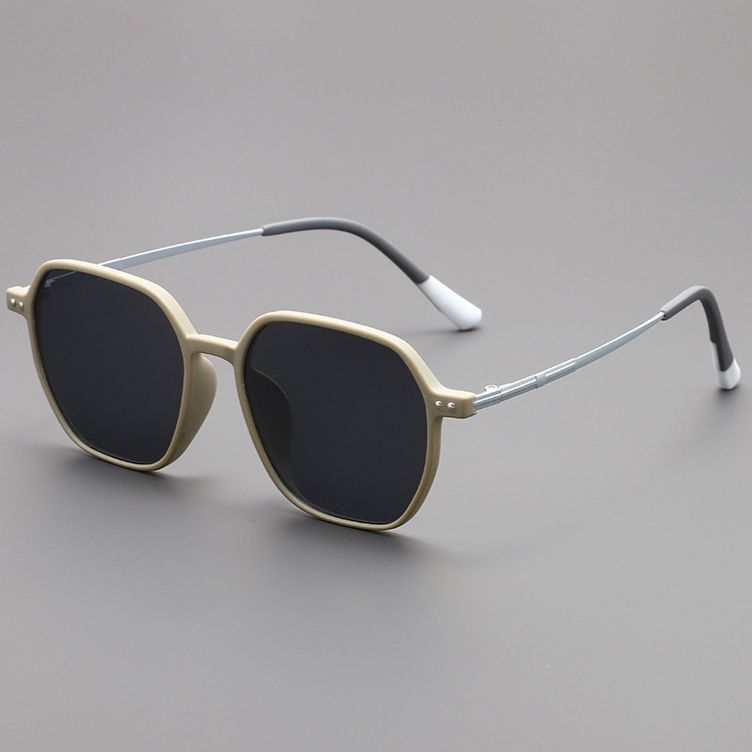 Stylish Designer Sunglasses for Ultimate Eye Protection Cream