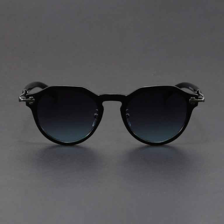 Retro-Inspired Vintage Sunglasses