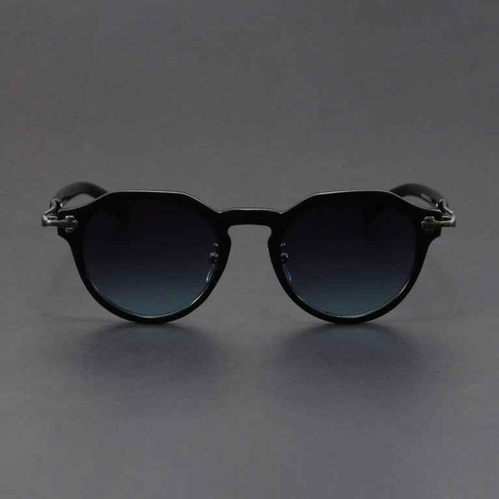 Retro-Inspired Vintage Sunglasses