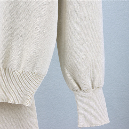 Luxurious Cashmere Set for Ultimate Comfort