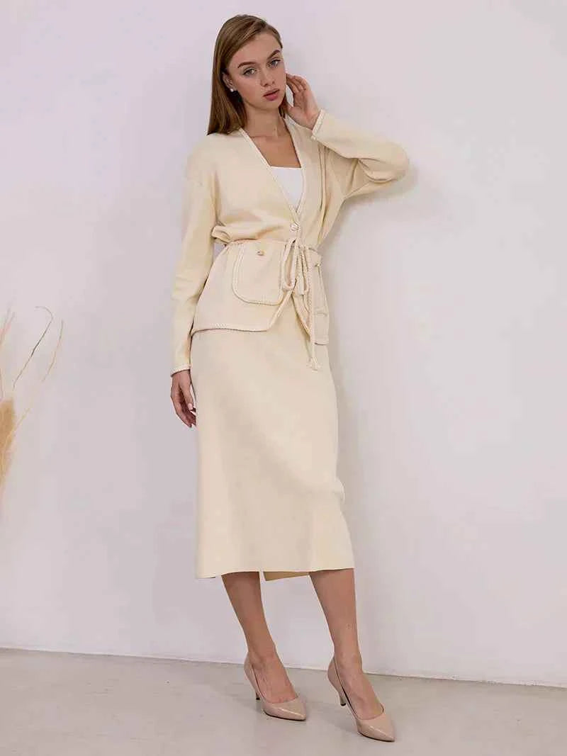 Women's Loose Fit Cardigan with Button Closure, Drawstring Waist, and Pockets