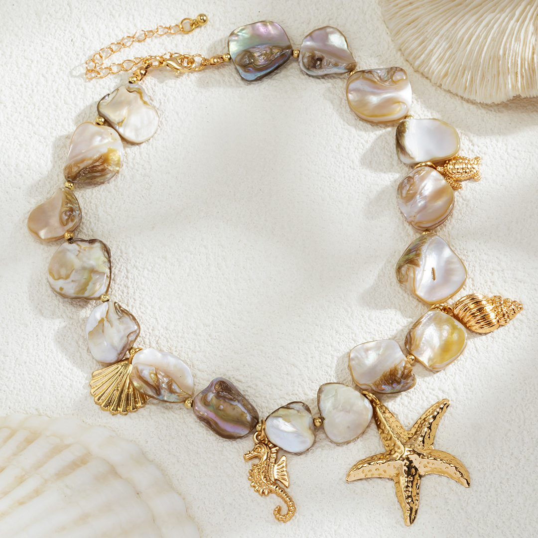 Elegant Ocean-Inspired Necklace Gold