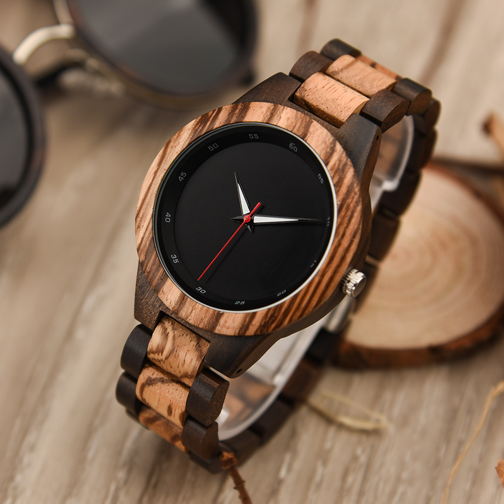 Elegant Wooden Quartz Watch - Oakridge Style Black