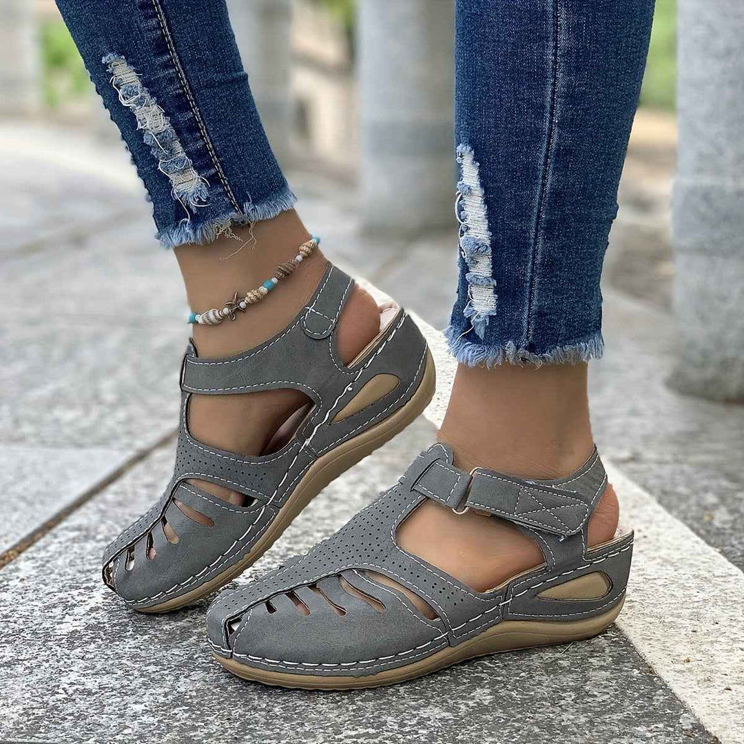 Maisie | Elegant Closed Women's Sandals - Stylish Footwear for Comfort and Fashion Gray