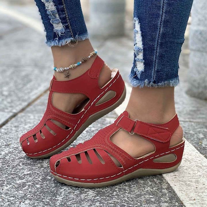 Maisie | Elegant Closed Women's Sandals - Stylish Footwear for Comfort and Fashion Red