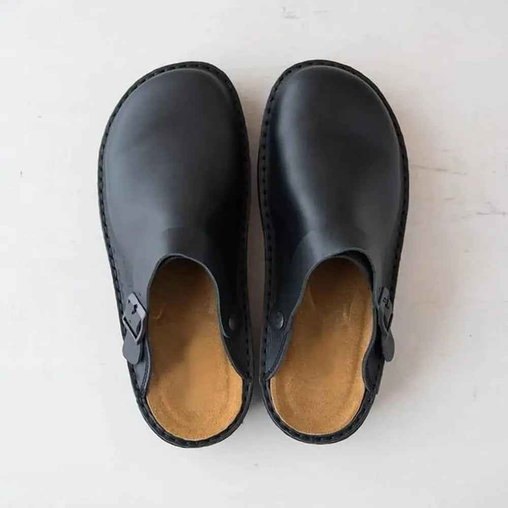 Women's Clogs – Ergonomic Comfort & Timeless Style Black