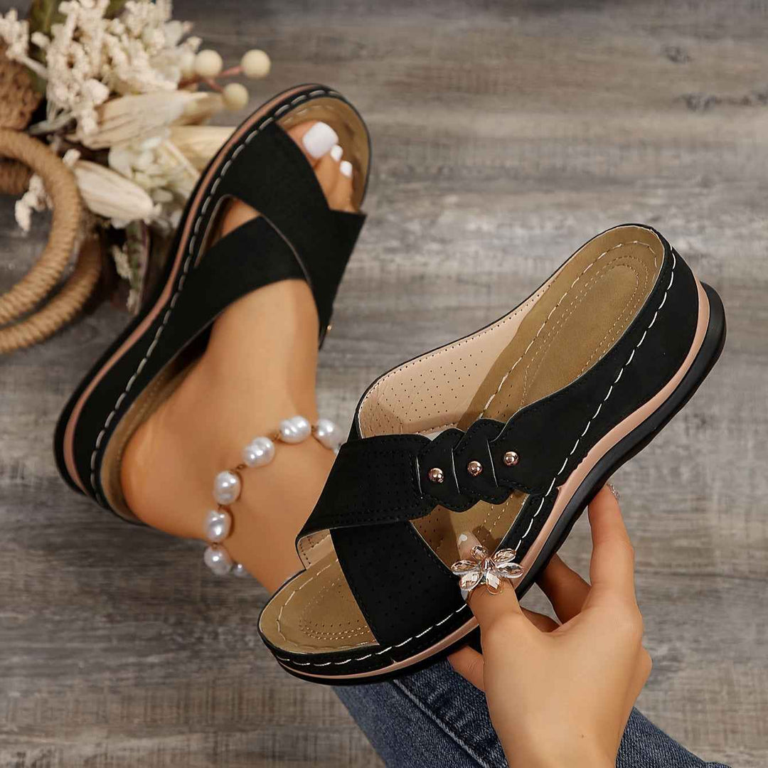 FlexiGlow – Elegant Women's Sandals with Orthopedic Support Black