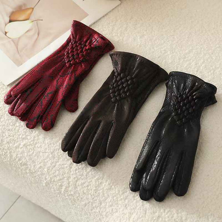 Flexible Python-Inspired Snake Gloves