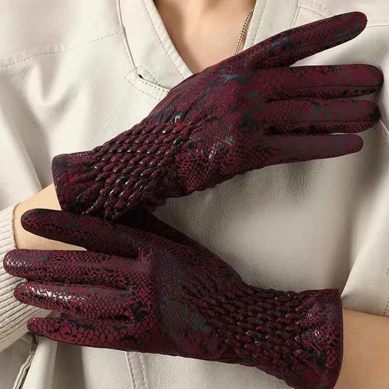 Flexible Python-Inspired Snake Gloves Burgundy