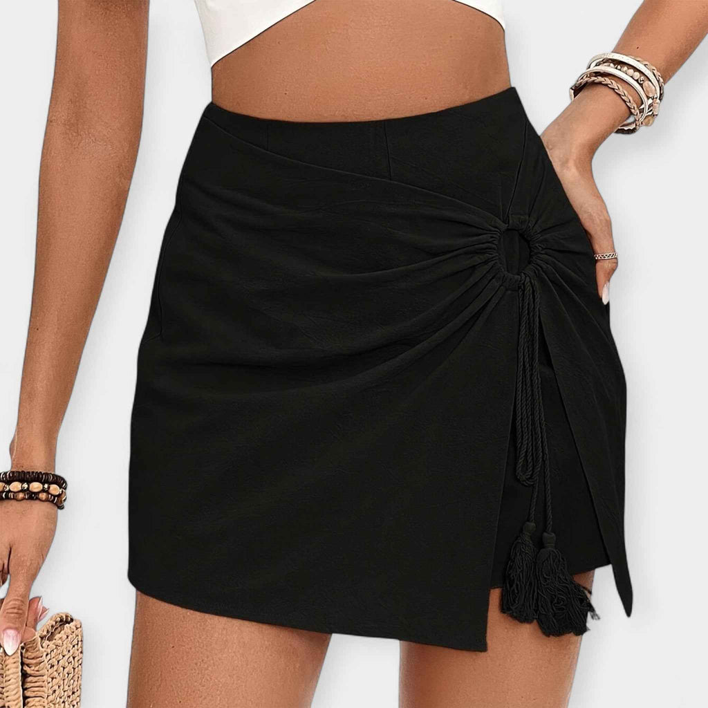 Women's High-Waisted Shorts - Stylish and Comfortable Black