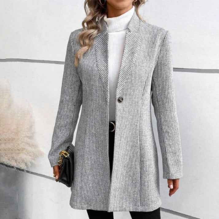 Women's Elegant Long Blazer - Stylish and Chic Outerwear