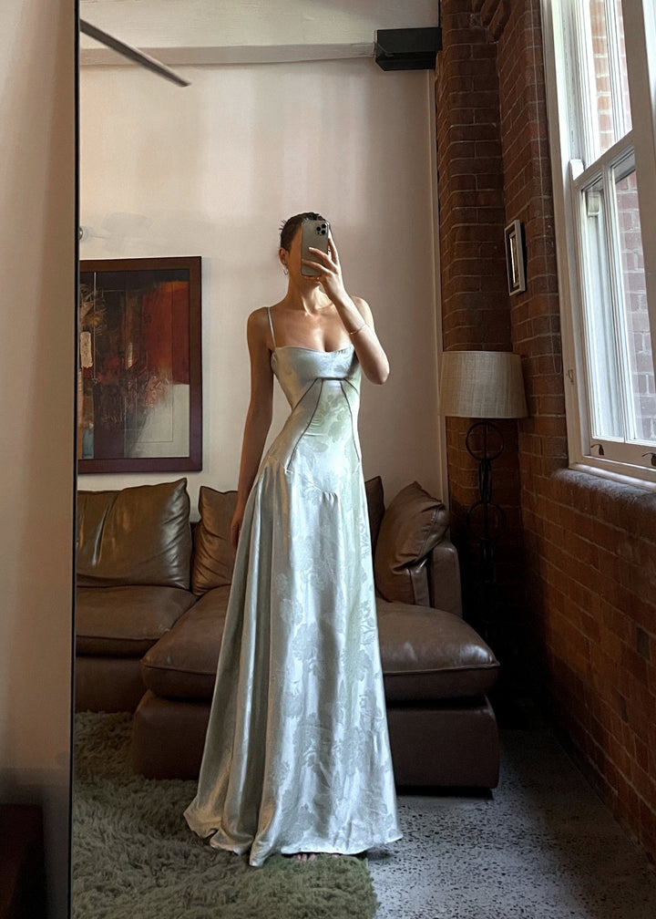 Gilda | Women's Elegant Floral Print Maxi Dress - Pistachio Green