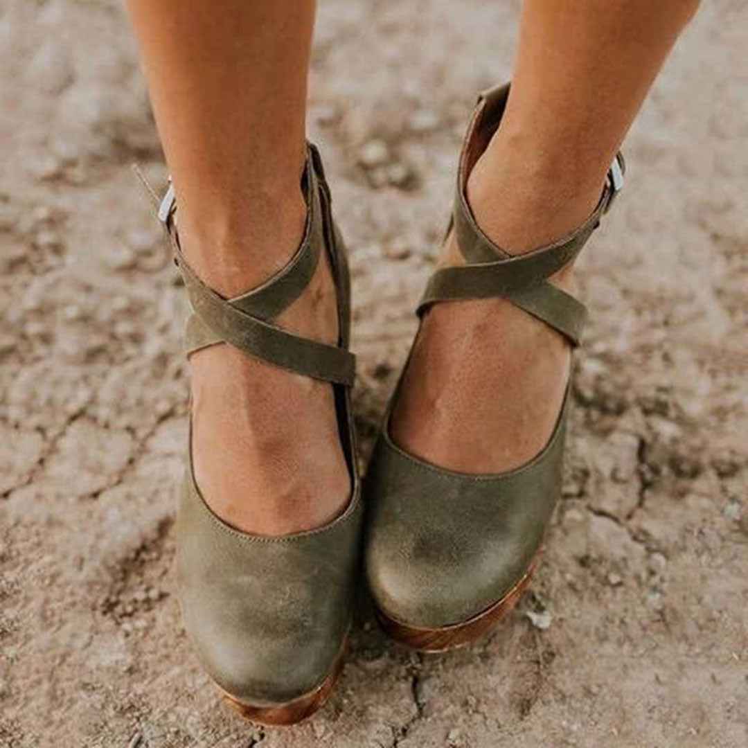 Teresa | Elegant Wedge Heels with Closed Toe & Ankle Strap Green