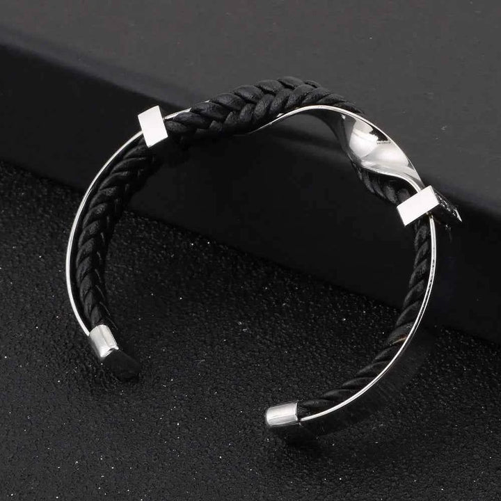 Helix Bracelet - Elegant Design for Everyday Wear