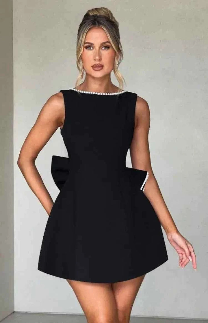 Harmonia | Elegant Mini Dress with Flattering Silhouette Black