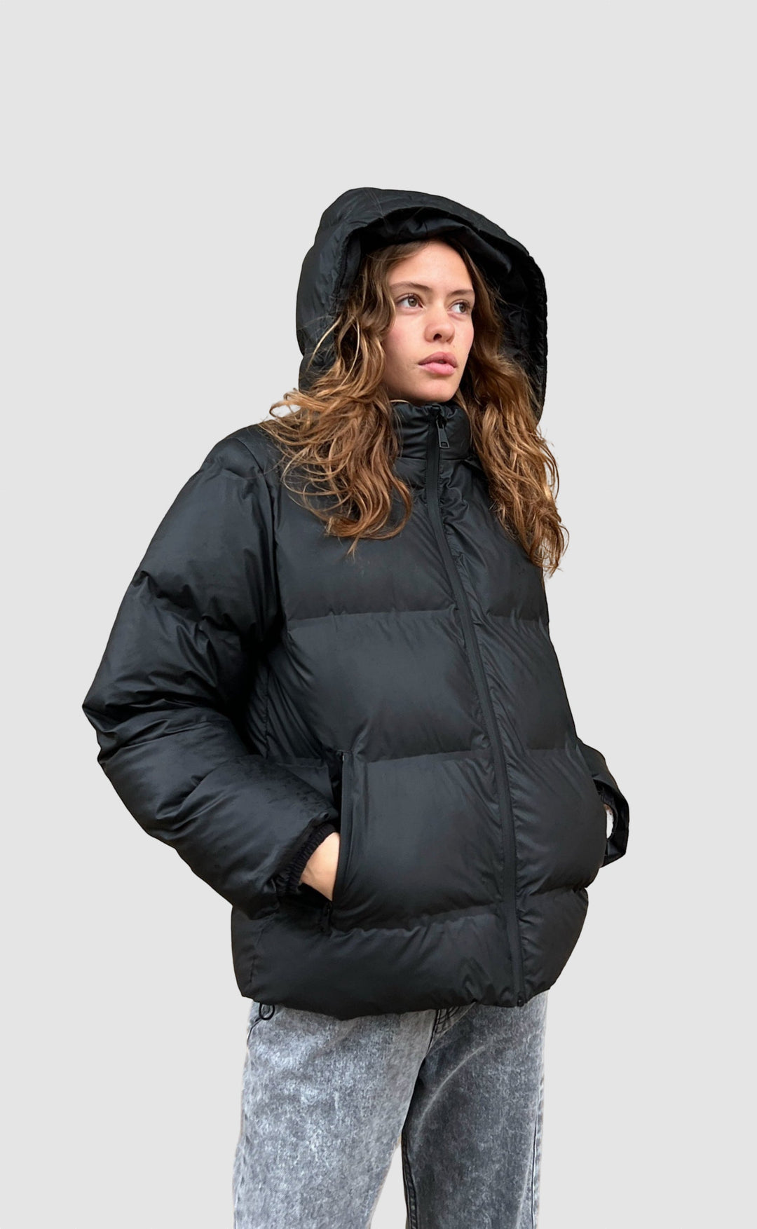 Insulated Women's Puffer Jacket for Winter Warmth