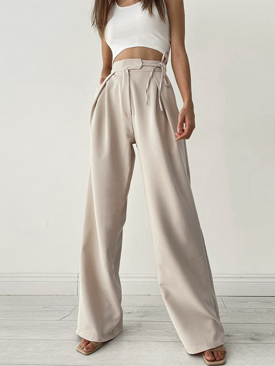Jazzy | Women's High-Waisted Trousers - Stylish and Comfortable Beige