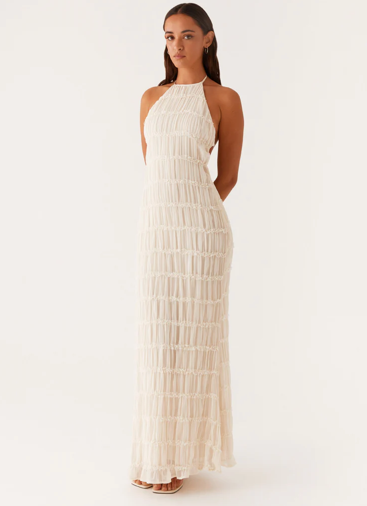 Elegant Women's Shift Maxi Dress with Halterneck for Date Night White