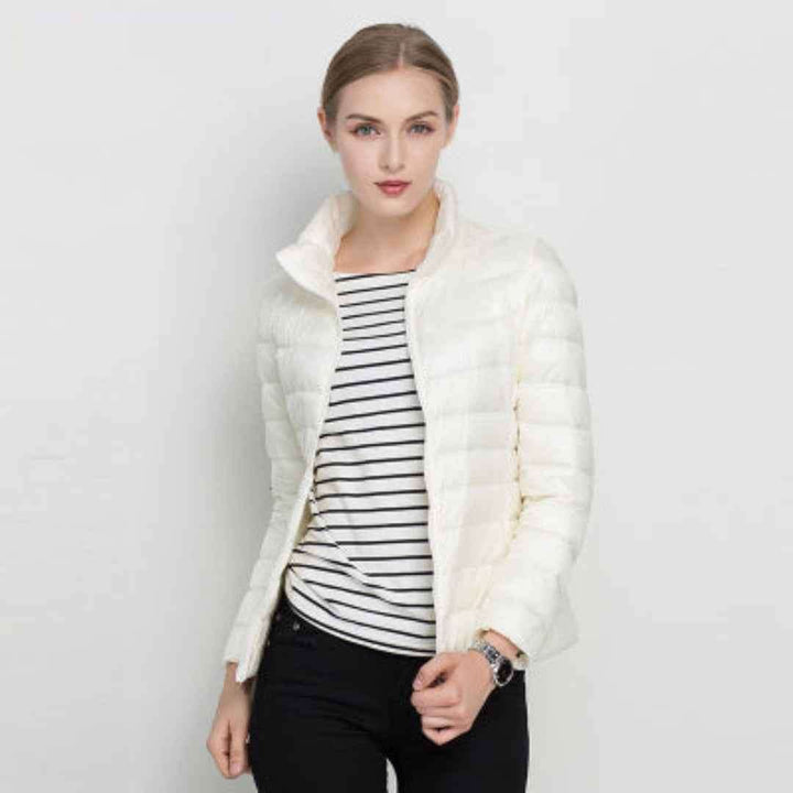 Lightweight Women's Slim Fit Puffer Jacket White