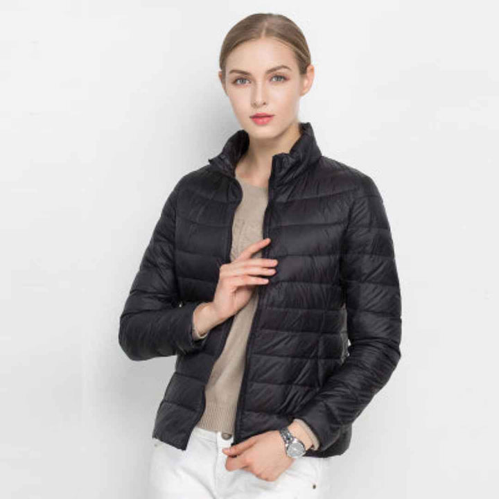 Lightweight Women's Slim Fit Puffer Jacket Black