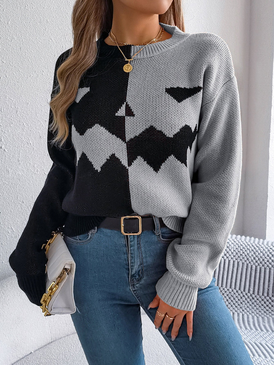 Halloween's Jack O' Lantern Knit Sweater with Ribbed Cuffs, Midi Length Gray