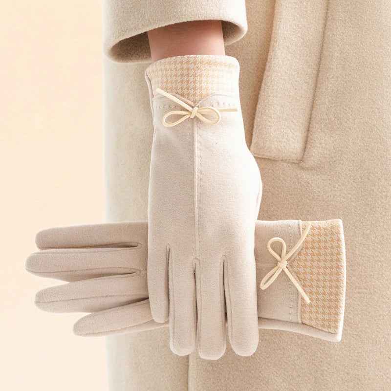 Luxurious Cashmere Gloves for Ultimate Warmth Beige