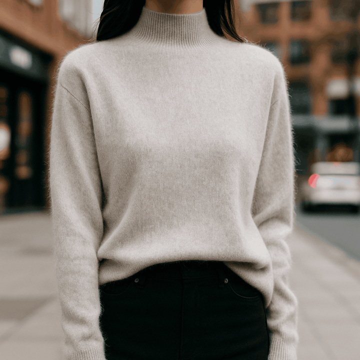 Luxurious Mink Cashmere Semi-Turtleneck Light Grey