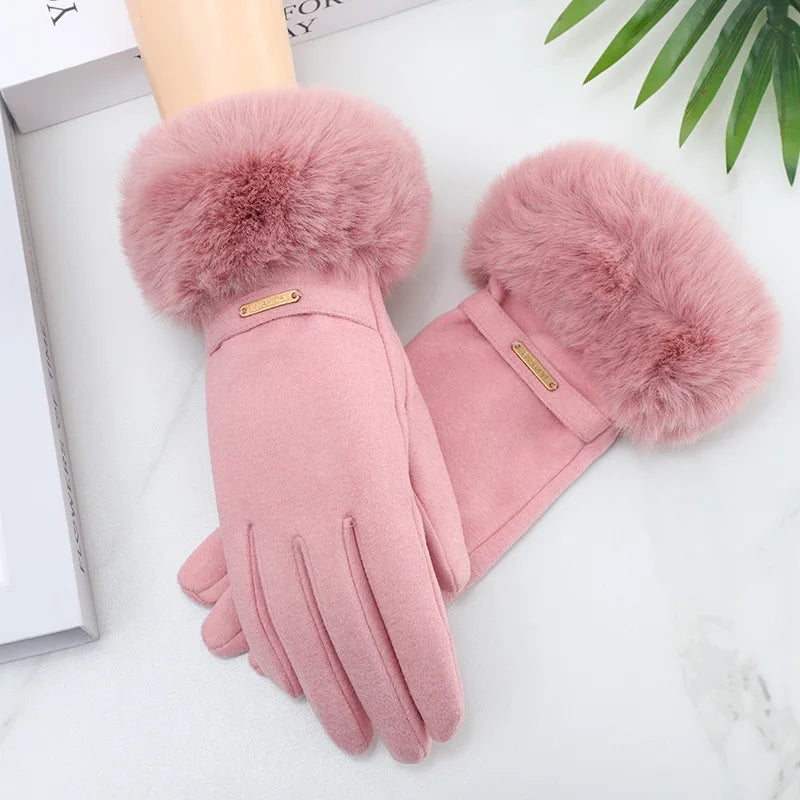 Luxurious Siberian Fur Gloves for Ultimate Warmth Pink