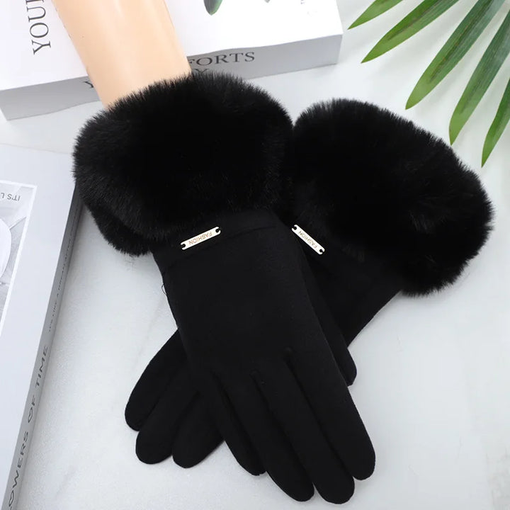 Luxurious Siberian Fur Gloves for Ultimate Warmth Black