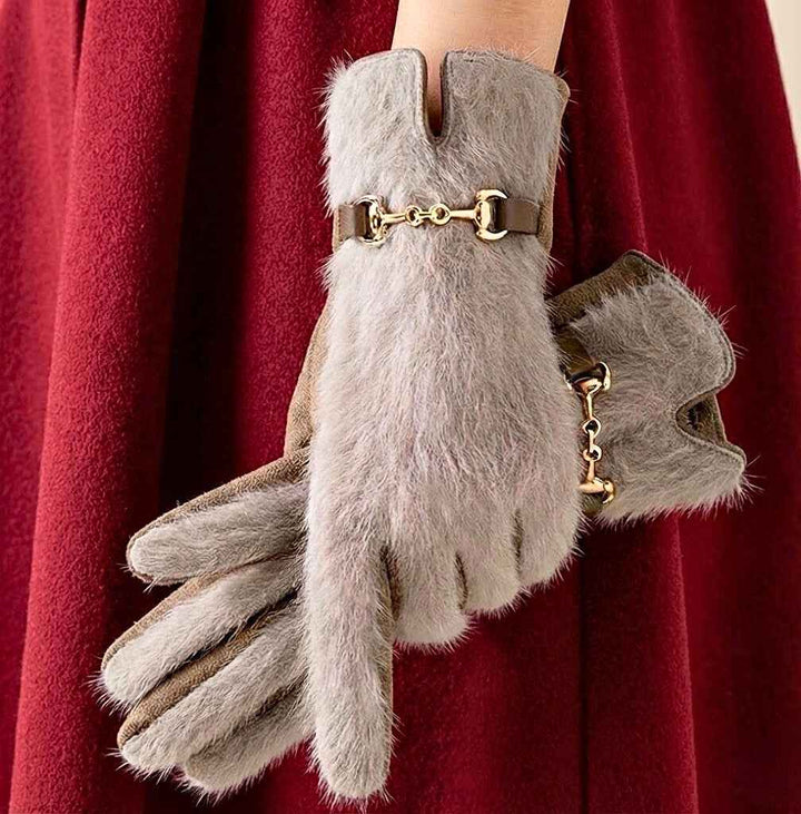 Luxurious Siberian Fur Gloves Beige