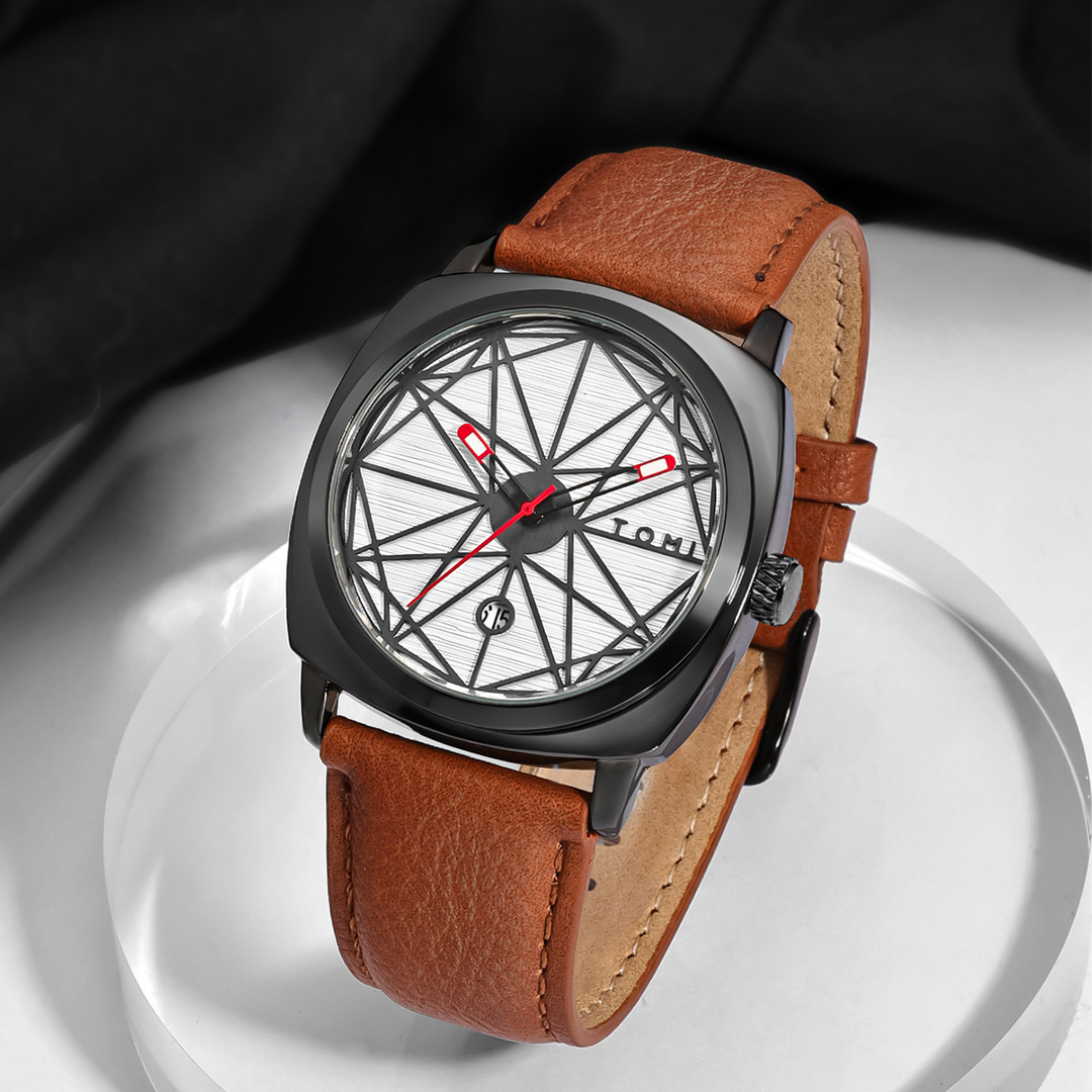 Stylish Prism Quartz Timepiece