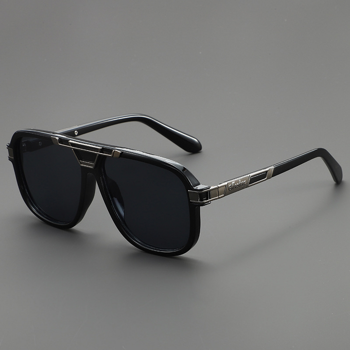 Stylish Navigator Sunglasses for Ultimate Sun Protection Black