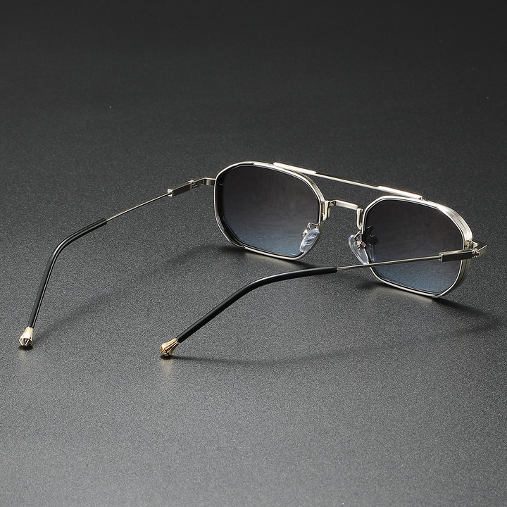 Polarized Navigator Sunglasses for Ultimate UV Protection