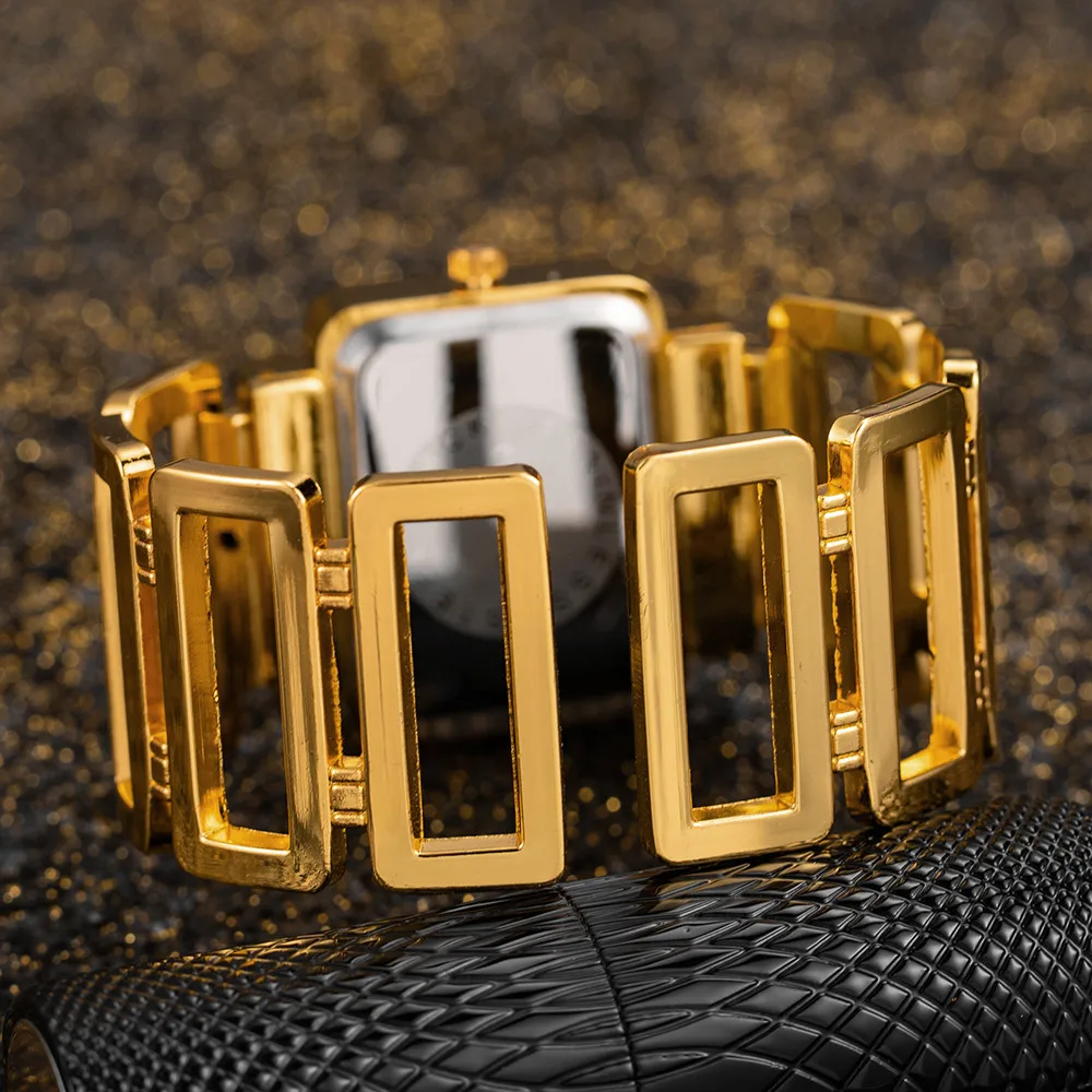 Elegant Quartz Watch for Timeless Style