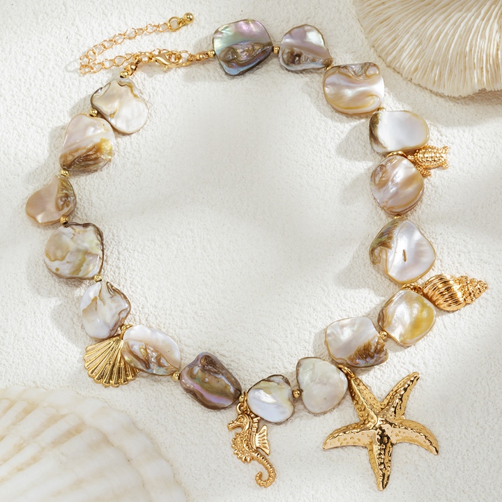 Elegant Ocean-Inspired Necklace Gold
