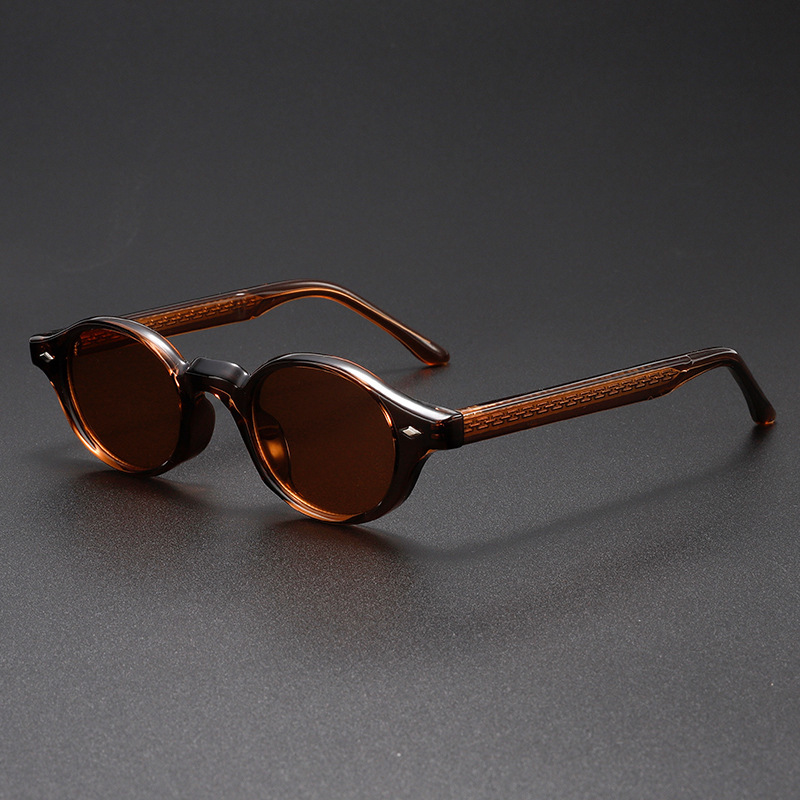 Vintage-Inspired Retro Sunglasses Brown