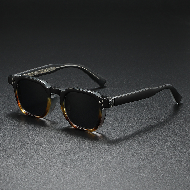 Vintage-Inspired Retro Sunglasses Black Leopard