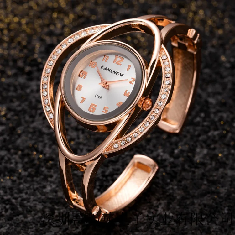 Elegant Bangle Watch for Timeless Style Rose Gold