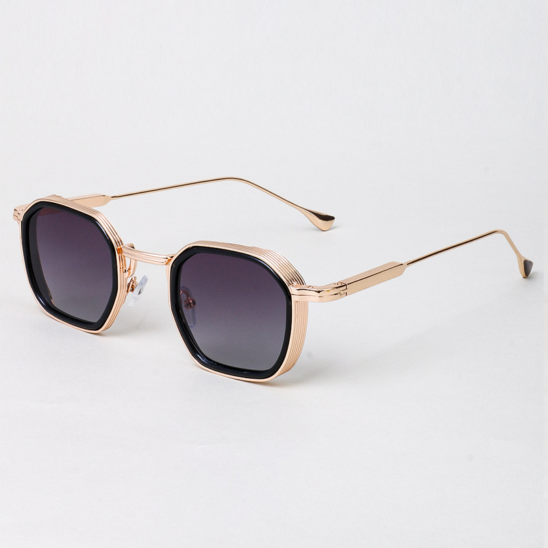 Stylish Designer Sunglasses for Ultimate UV Protection Gold Frame-Gray
