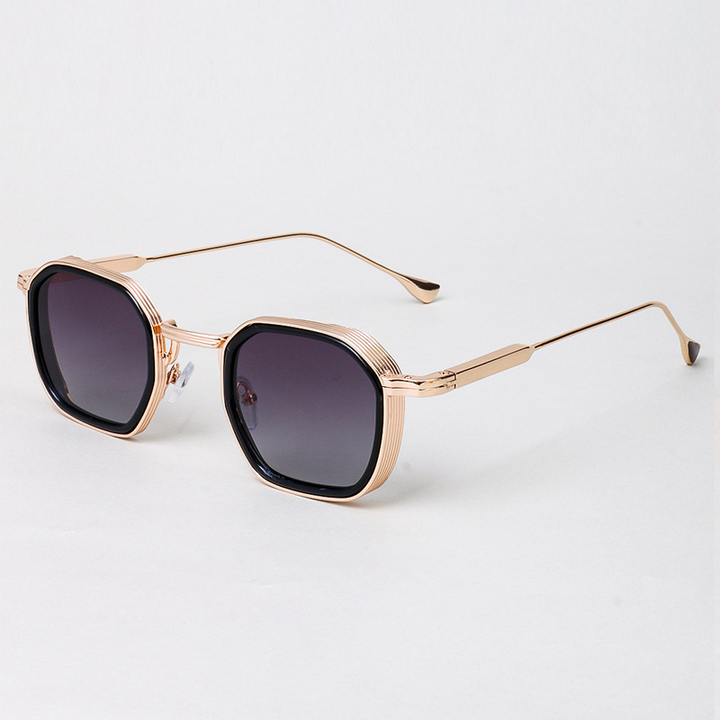 Stylish Designer Sunglasses for Ultimate UV Protection Gold Frame-Gray