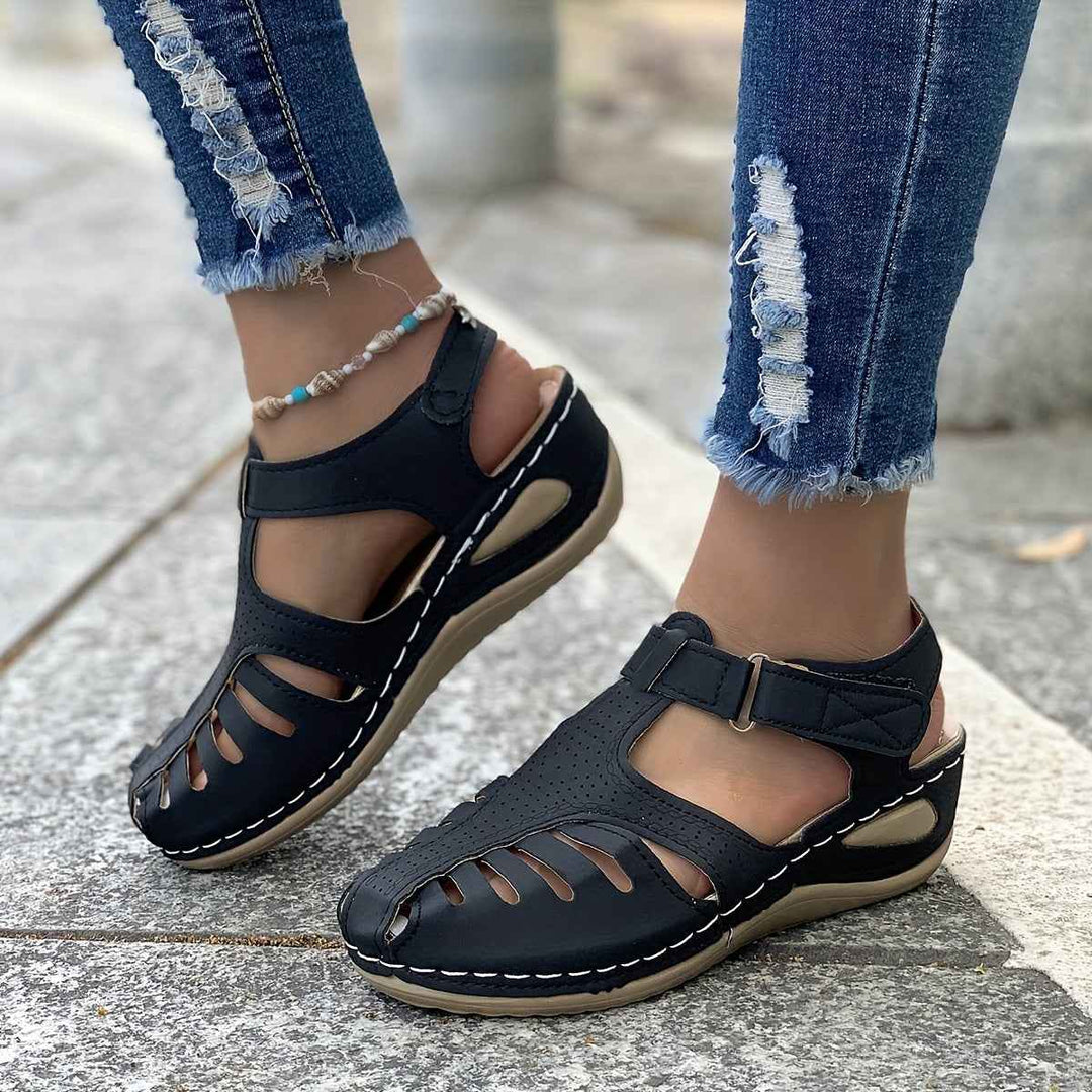 Maisie | Elegant Closed Women's Sandals - Stylish Footwear for Comfort and Fashion Black