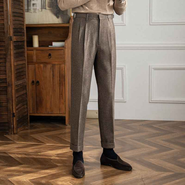 Men's High-Waisted Trousers with Side Buckle and Pleats Brown
