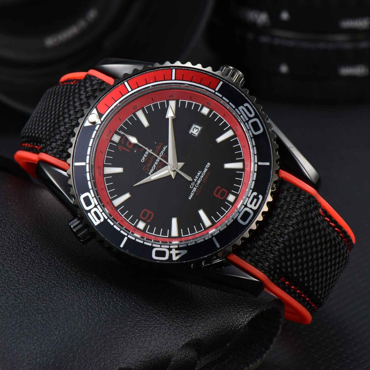 Men's Watch Oversized Black - Black Strap Silver - Black Strap Black - Red Accents